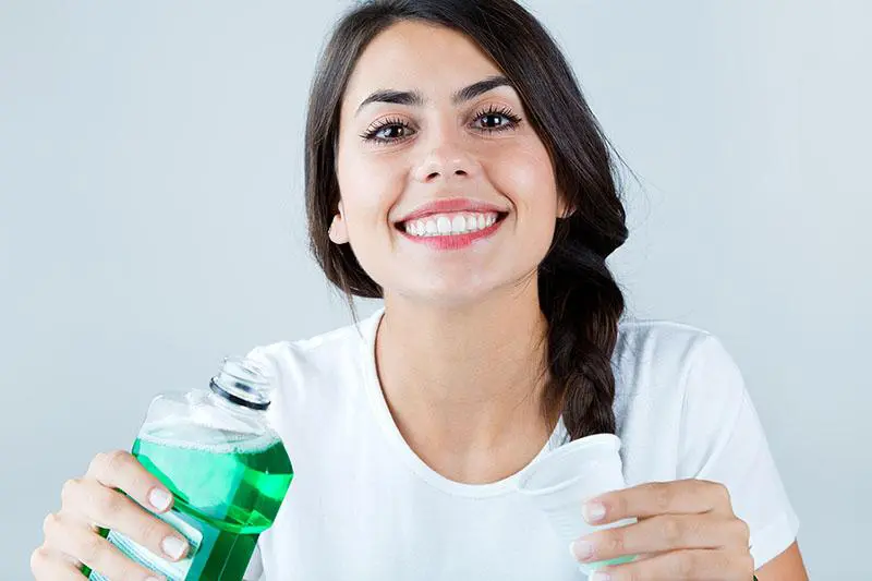 What You Should Look for in a Mouthwash